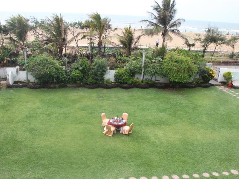 hotel vijoya international