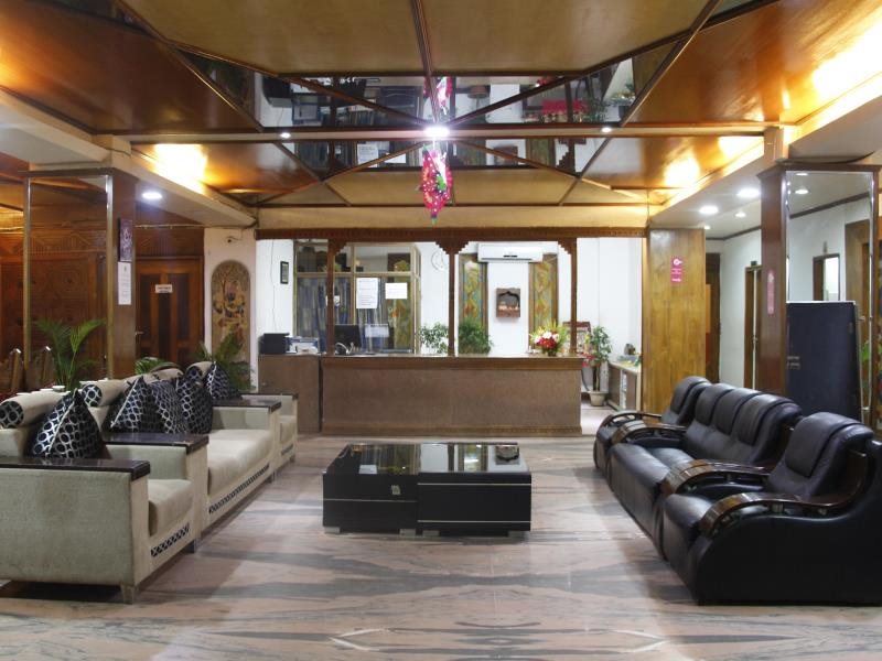 hotel vijoya international