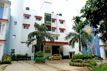 hotel vijoya international