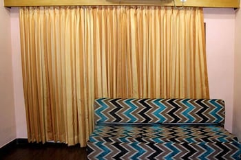 hotel vijoya international