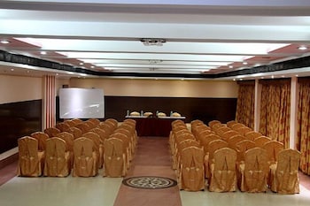 hotel vijoya international