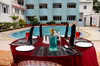 hotel vijoya international