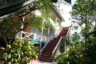 high bank peasants cottage