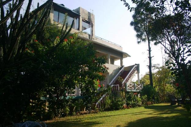 high bank peasants cottage