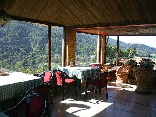 high bank peasants cottage