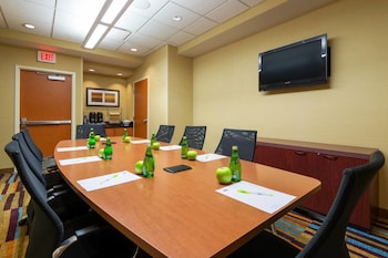 fairfield inn and suites by marriott louisville downtown