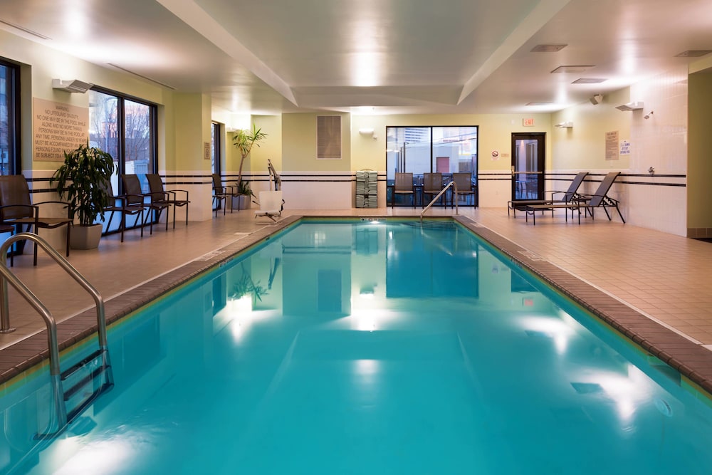 fairfield inn and suites by marriott louisville downtown