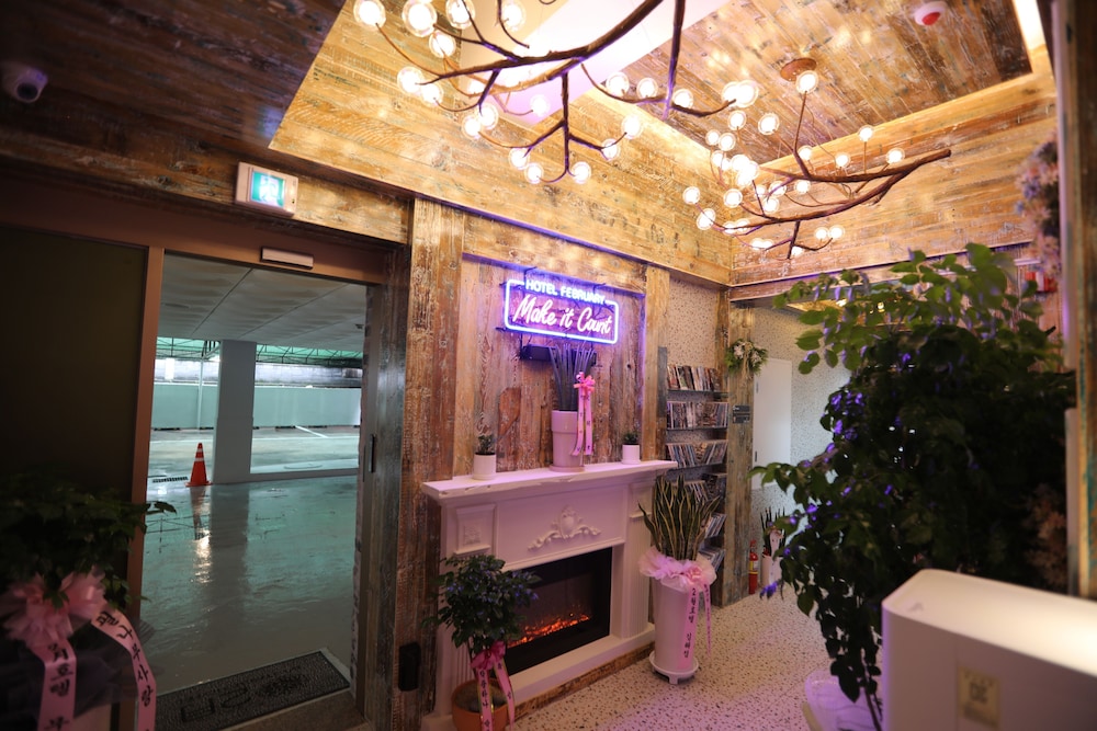 hotel february dongdaegu