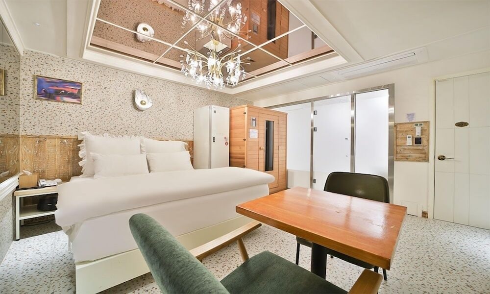 hotel february dongdaegu