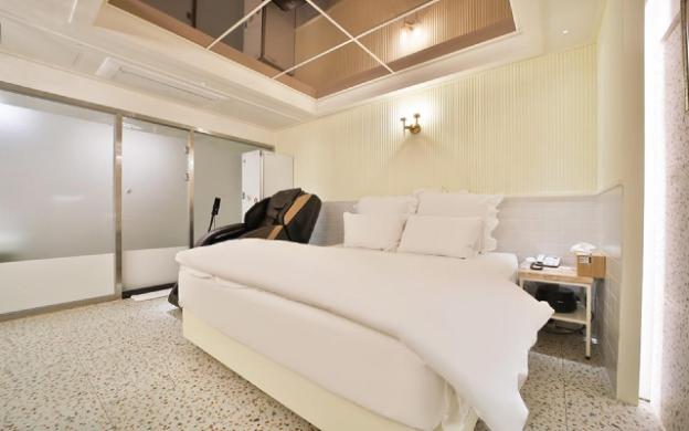 hotel february dongdaegu