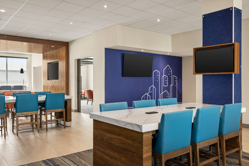 holiday inn express strathroy an ihg hotel