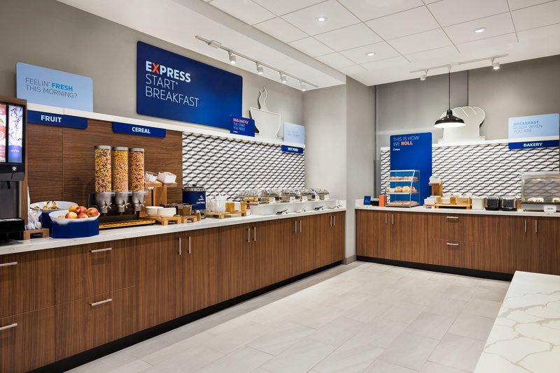 holiday inn express strathroy an ihg hotel