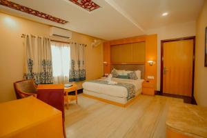 hotel yois