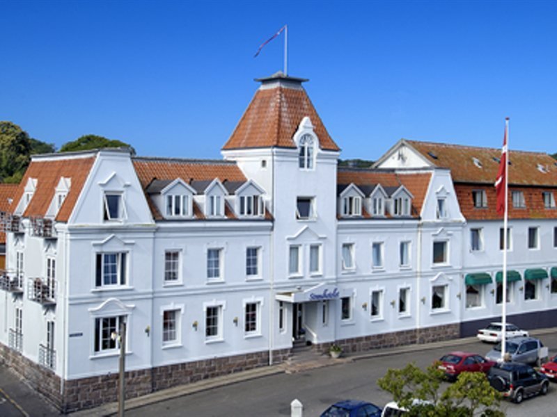 strandhotellet sandvig