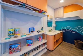 Nh Boat Lagoon Phuket Resort,,5 star