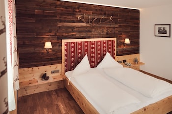 hotel alpenstolz