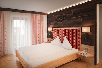hotel alpenstolz