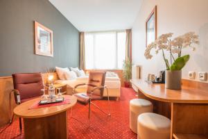 Amedia Express Passau Trademark Collection By Wyndham,Munich>>Grafenau,3 star