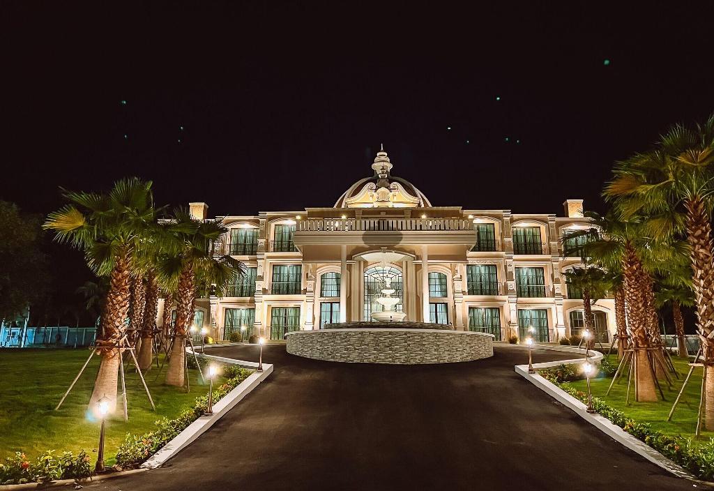 grand lord hoteland residence