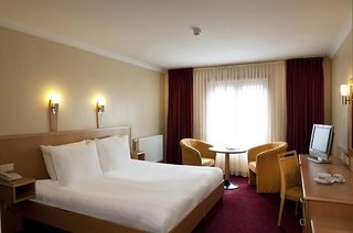 maldron hotel newlands cross