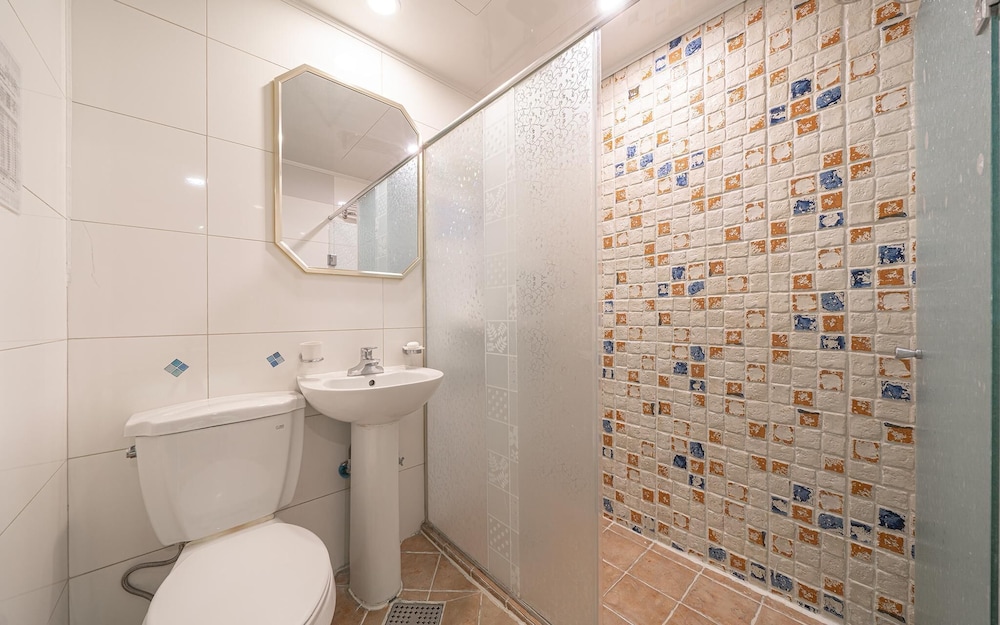 ilsan wainscot hotel