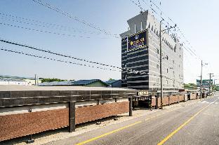 ilsan wainscot hotel
