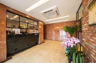 ilsan wainscot hotel