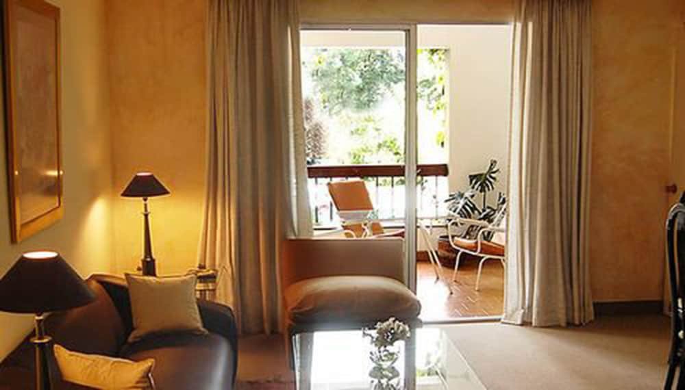Hotel Acacias De Vitacura,Santiago>>Las Condes,4 star