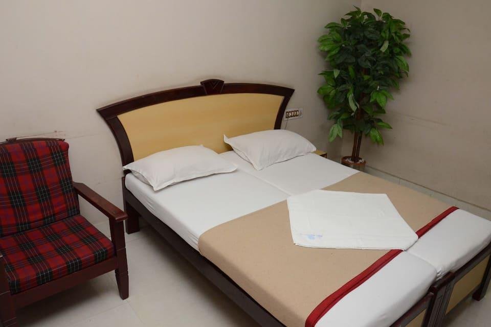 The City Residency,,3 star