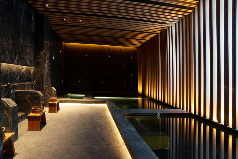 silq hotel and residence managed by ascott limited