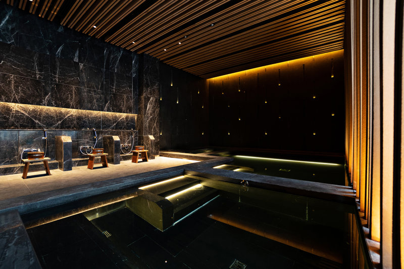 silq hotel and residence managed by ascott limited
