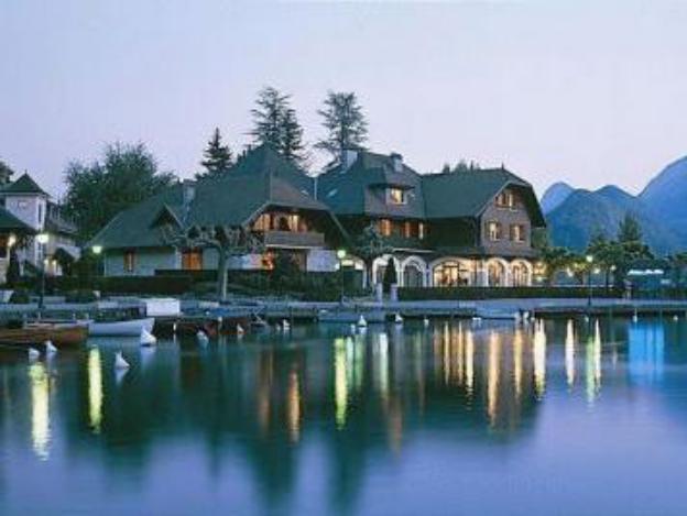 auberge du pere bise jean sulpice