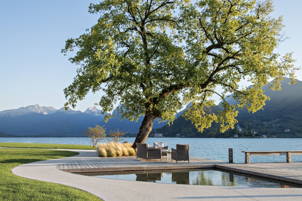 auberge du pere bise jean sulpice