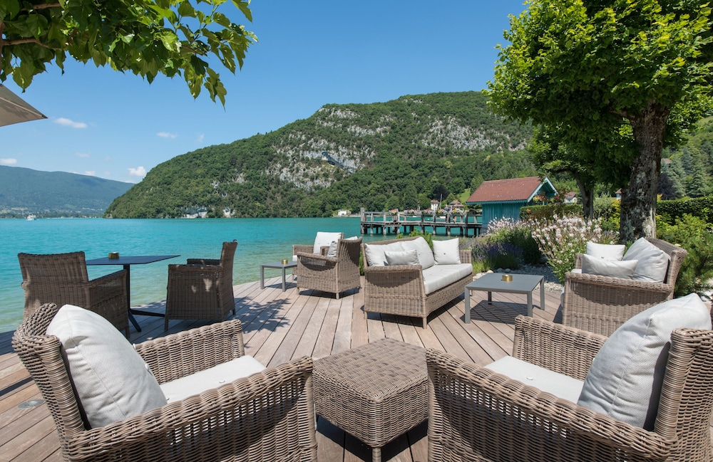 auberge du pere bise jean sulpice