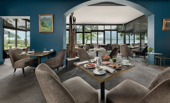 auberge du pere bise jean sulpice