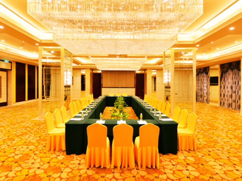baohua harbour view hotel