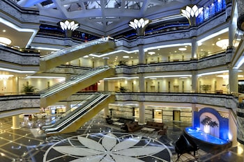 baohua harbour view hotel