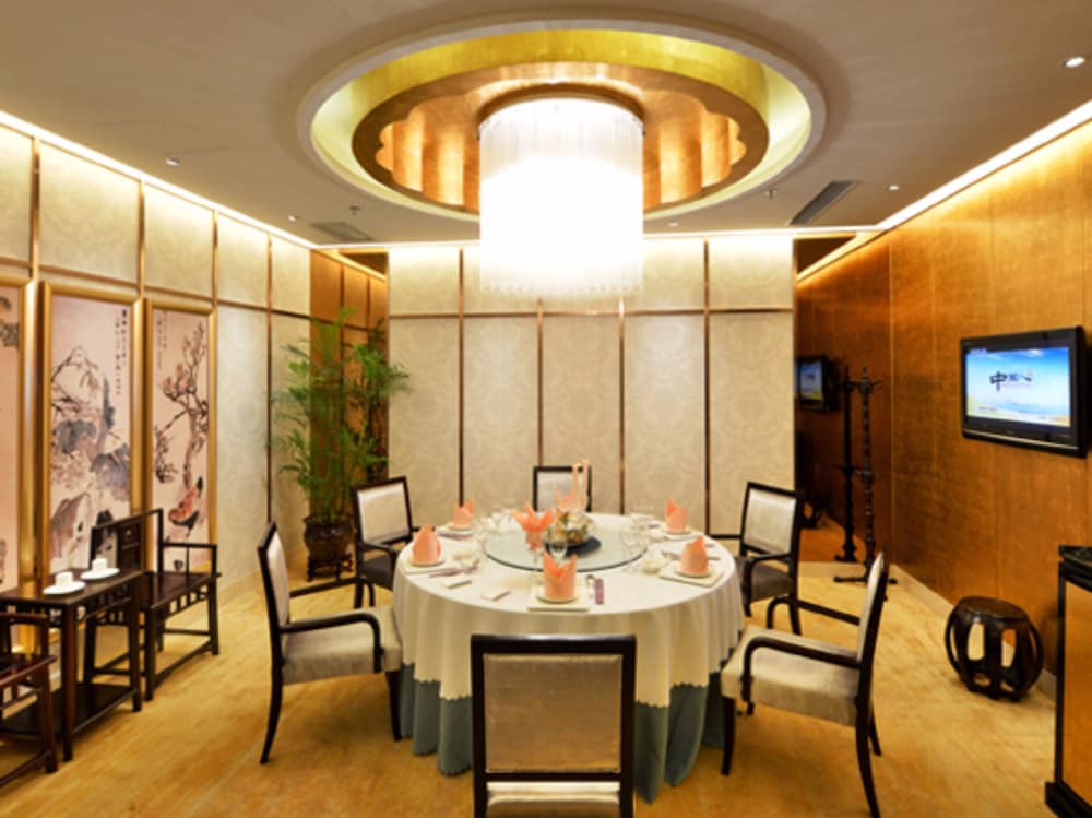 baohua harbour view hotel