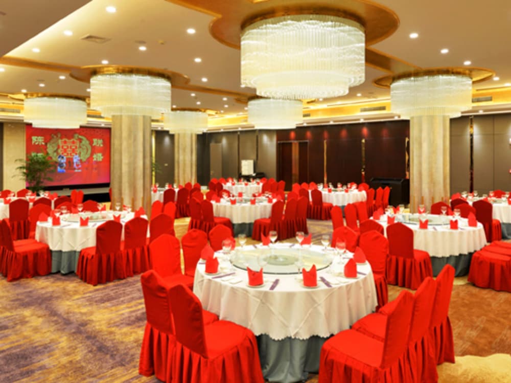 baohua harbour view hotel