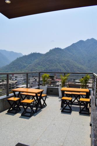 pride hotel and resort rishikesh