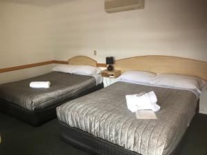 warwick vines motel