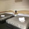 warwick vines motel