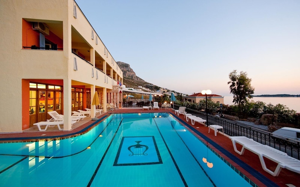 philoxenia hotel