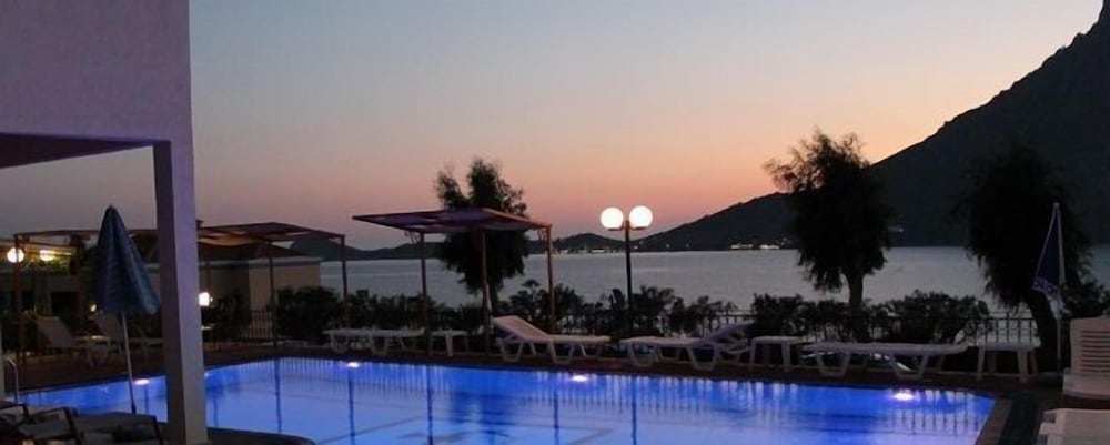 philoxenia hotel