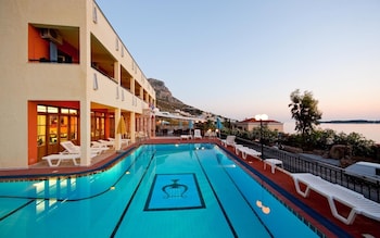 philoxenia hotel
