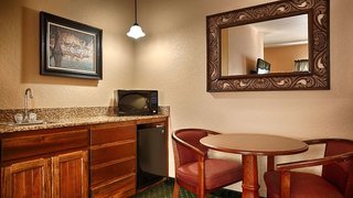 Best Western Plus Fredericksburg,Kerrville>>Fredericksburg,3 star