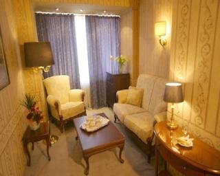 Topaz Boutique,Near Avram Iancu Square,3 star
