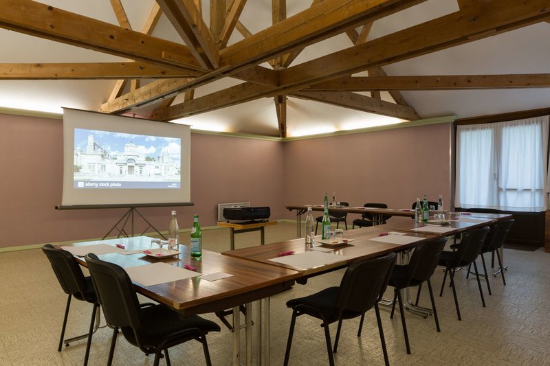 the originals access hotel la dousseine dreux nord