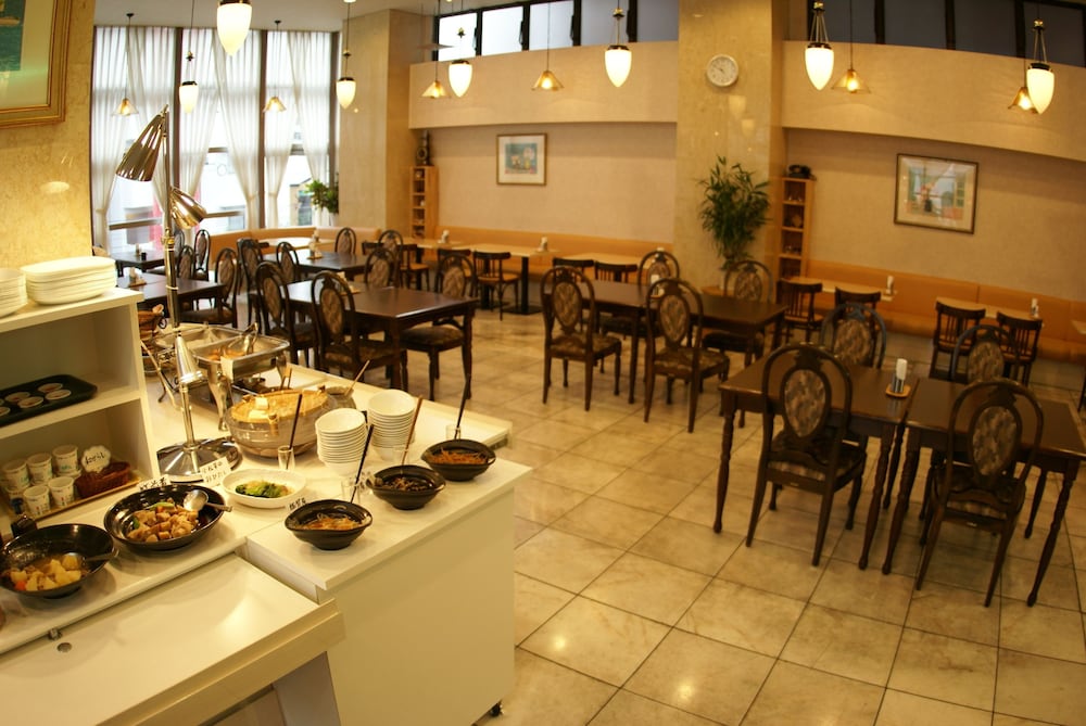 sky heart hotel hakata