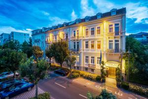 Komfort Hotel Am Kurpark,Frankfurt>>Bad Homburg V.D. Hoehe,4 star